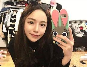 吃瓜网红事件大妈是谁呀,揭秘吃瓜大妈背后的故事